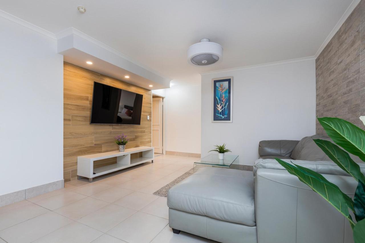 Silverton Apartment Resort Surfers Paradise Gold Coast Buitenkant foto